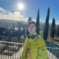 DaN4iKk_Es